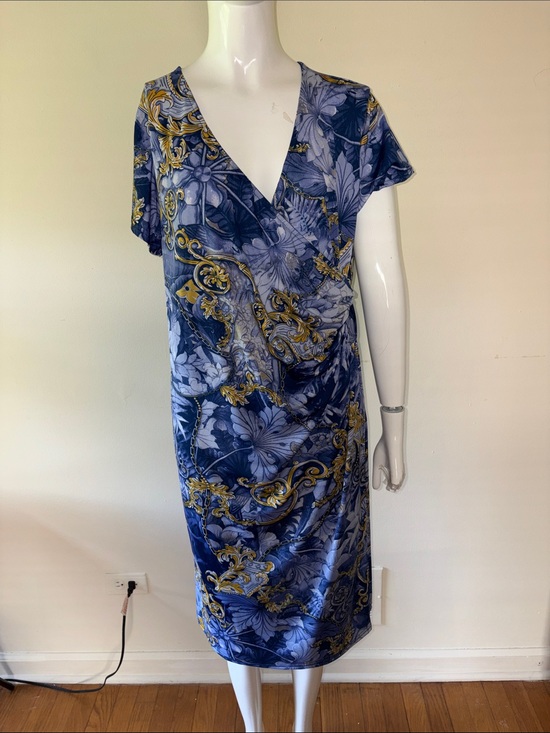 Jennifer Lauren Dresses & Skirts - Elegant Blue Floral-Scroll V-Neck Midi Dress